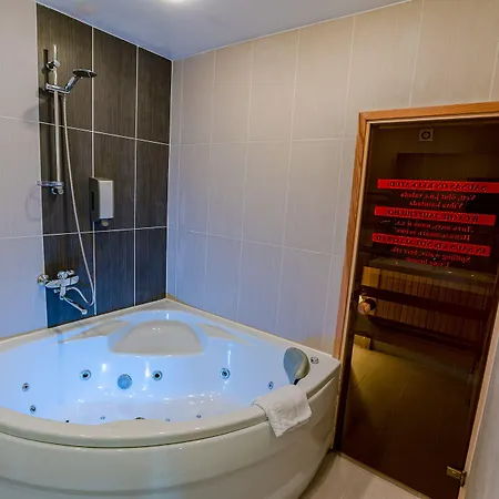 Inger Hotell 3*