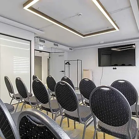 Otel Inger Narva
